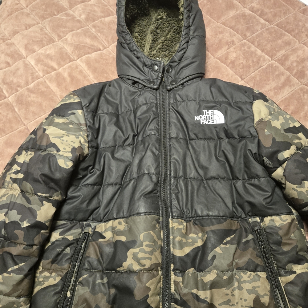 The North Face Boys's Camouflage Puffer Jacket